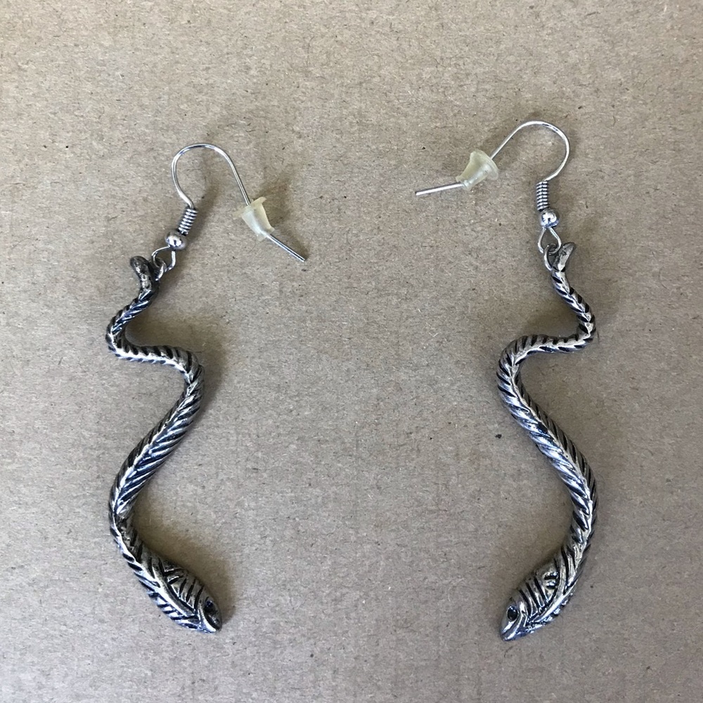 Snake silver metal hook pierce earrings